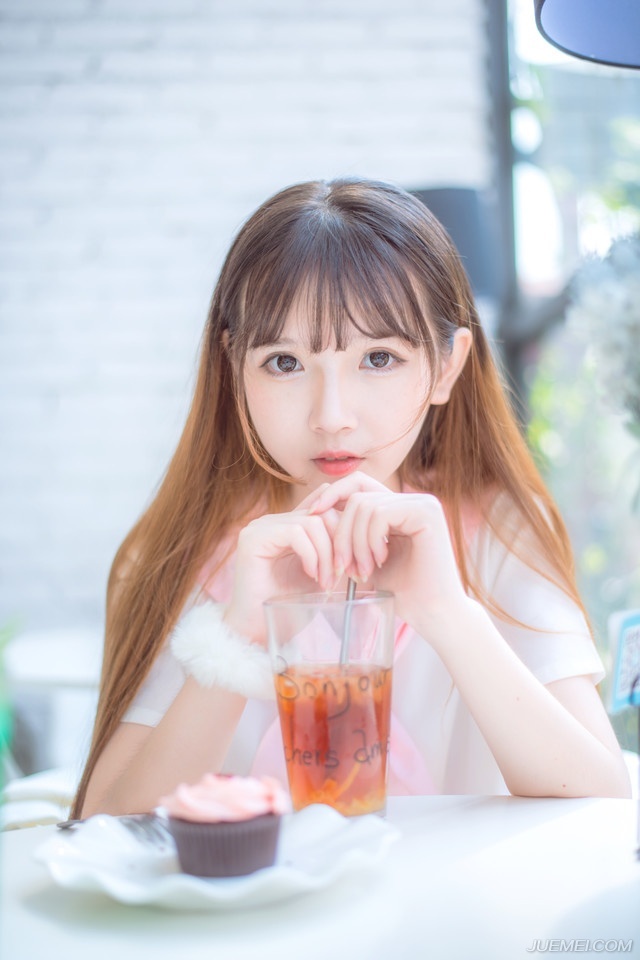 从陌生人变成陌生人，就是我们的故事。